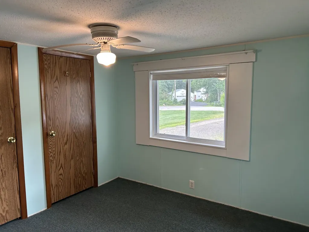 14 Kevin Street Sanford ME 04073