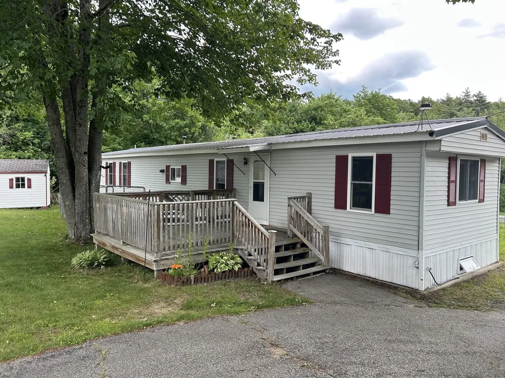 14 Kevin Street Sanford ME 04073