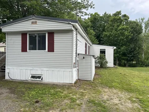 14 Kevin Street Sanford ME 04073