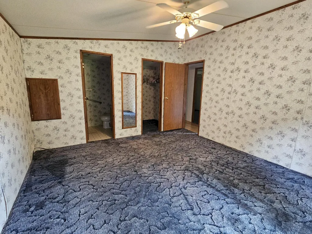 9 Swain Drive Norridgewock ME 04957