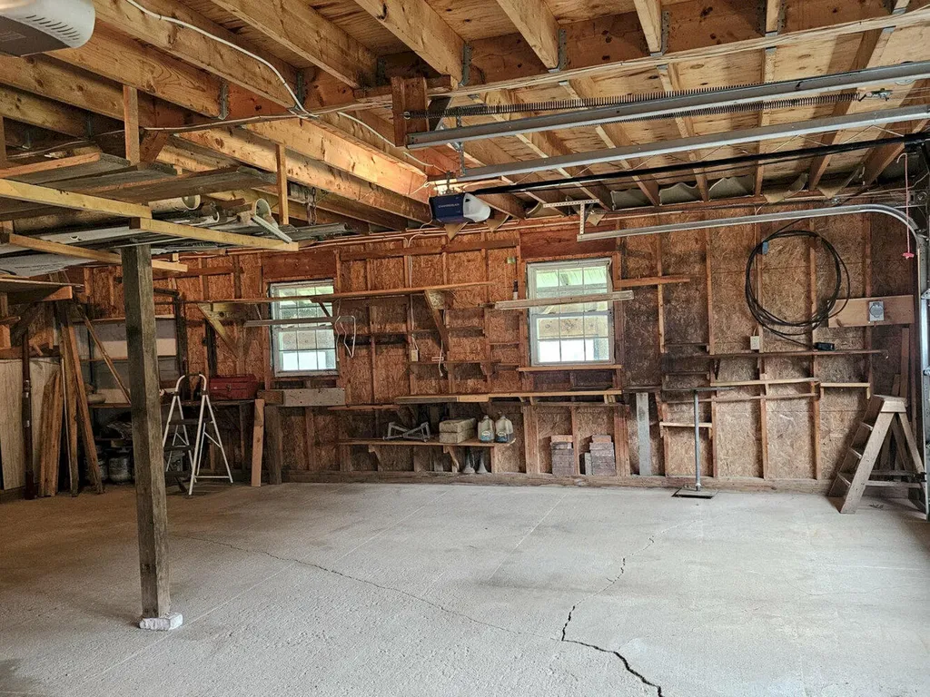 9 Swain Drive Norridgewock ME 04957