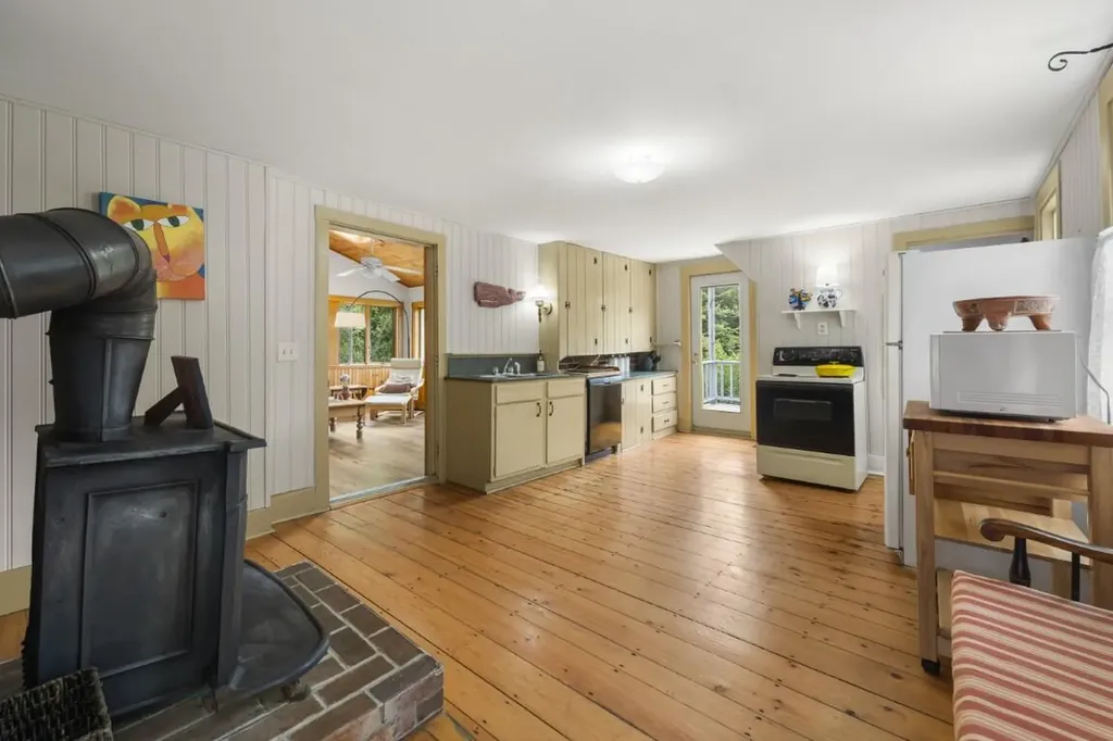 261 Ocean Point Road Boothbay Harbor ME 04538