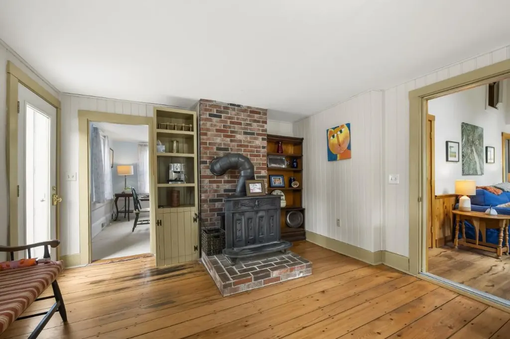 261 Ocean Point Road Boothbay Harbor ME 04538