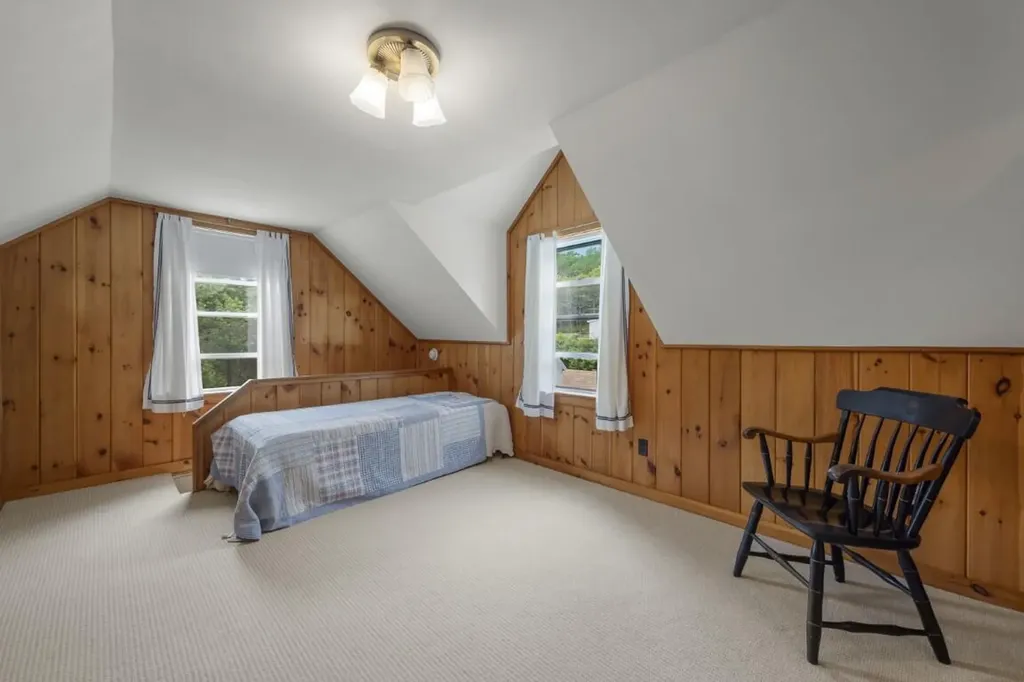 261 Ocean Point Road Boothbay Harbor ME 04538