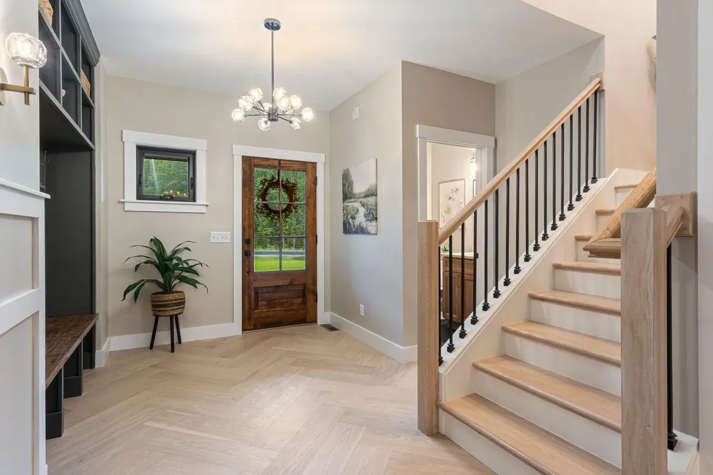 72 Deer Creek Crossing Durham ME 04222