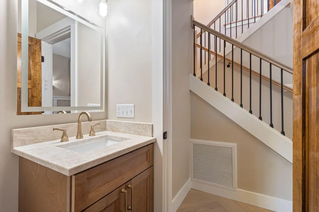 72 Deer Creek Crossing Durham ME 04222