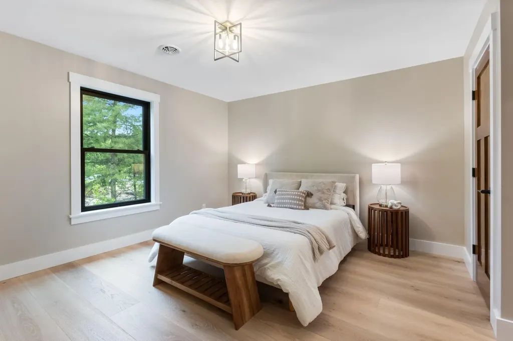 72 Deer Creek Crossing Durham ME 04222