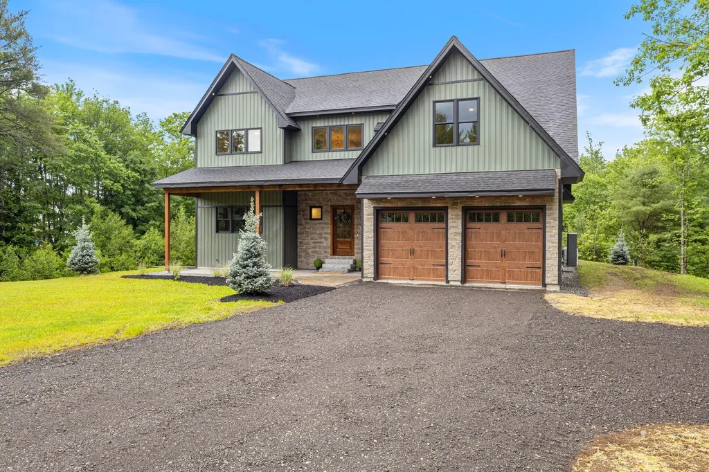 72 Deer Creek Crossing Durham ME 04222