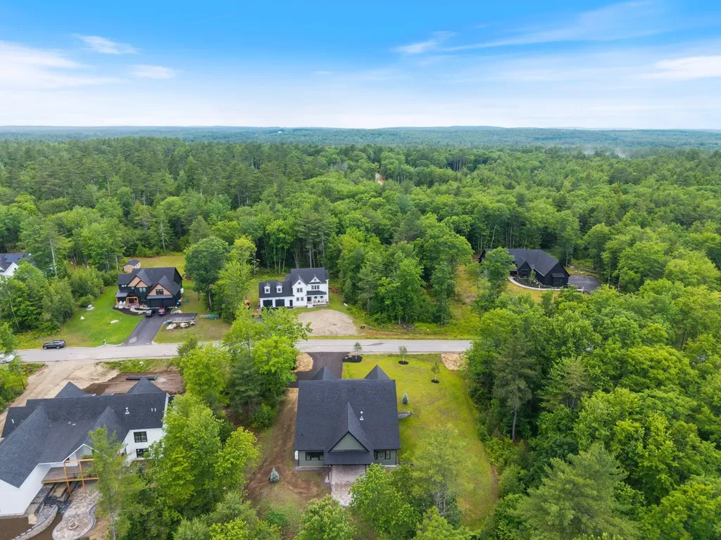 72 Deer Creek Crossing Durham ME 04222