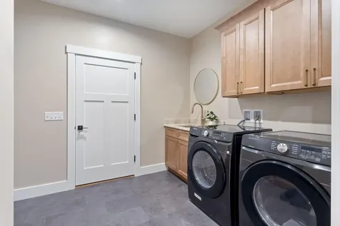 72 Deer Creek Crossing Durham ME 04222