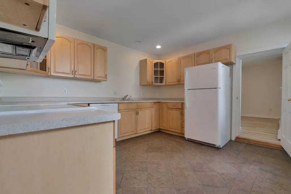 259 York Street Portland ME 04102