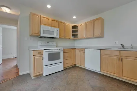 259 York Street Portland ME 04102