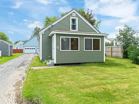 33 Cottage Street Fairfield ME 04901