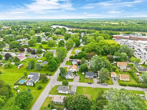 33 Cottage Street Fairfield ME 04901