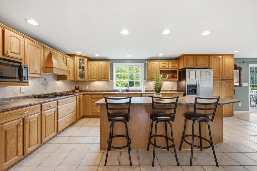 80 River Road Biddeford ME 04005