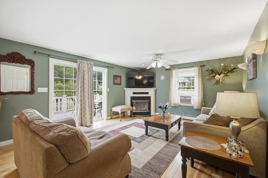 80 River Road Biddeford ME 04005