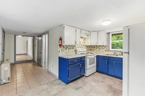 20 Lemon Lane Freeport ME 04032