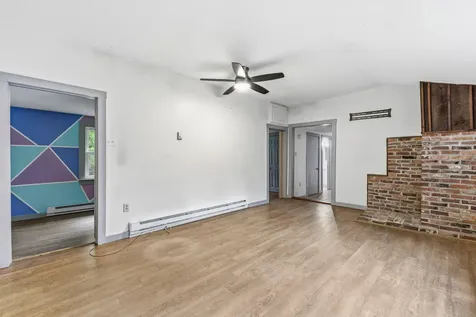 20 Lemon Lane Freeport ME 04032