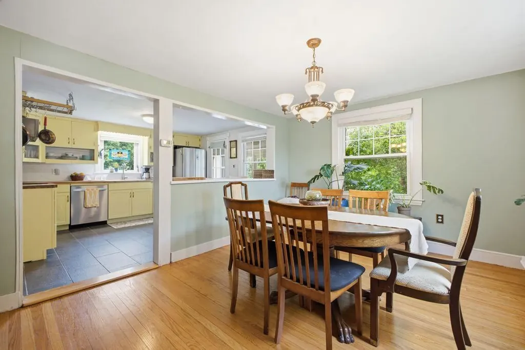187 Pierce Street Westbrook ME 04092