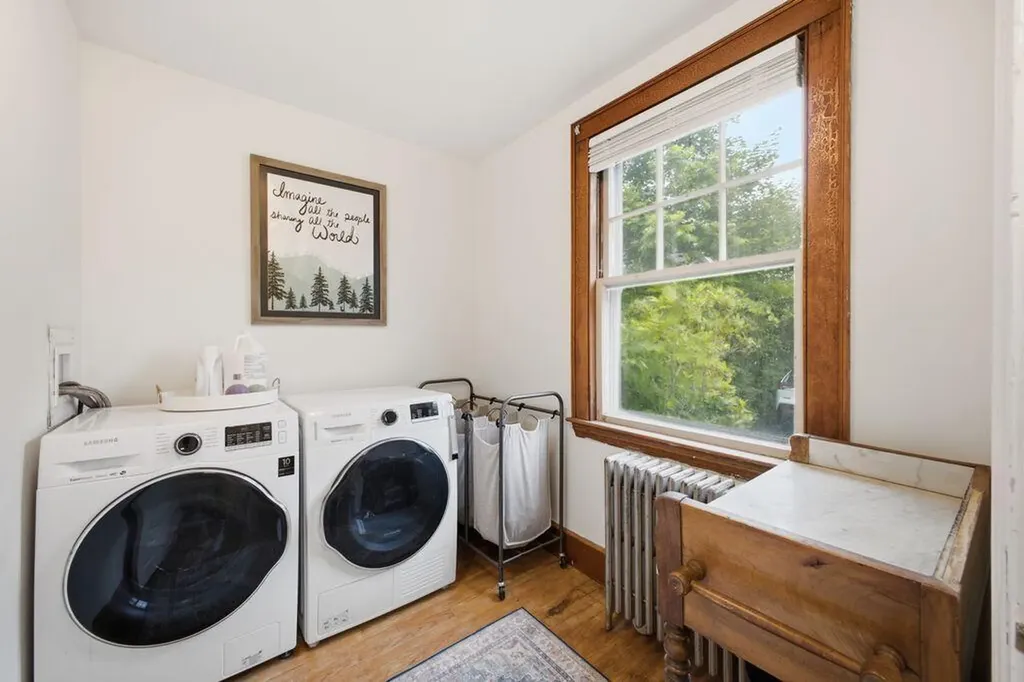 187 Pierce Street Westbrook ME 04092