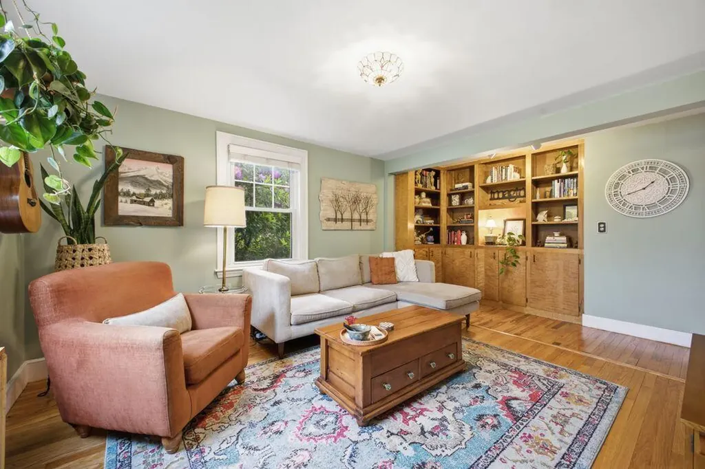 187 Pierce Street Westbrook ME 04092