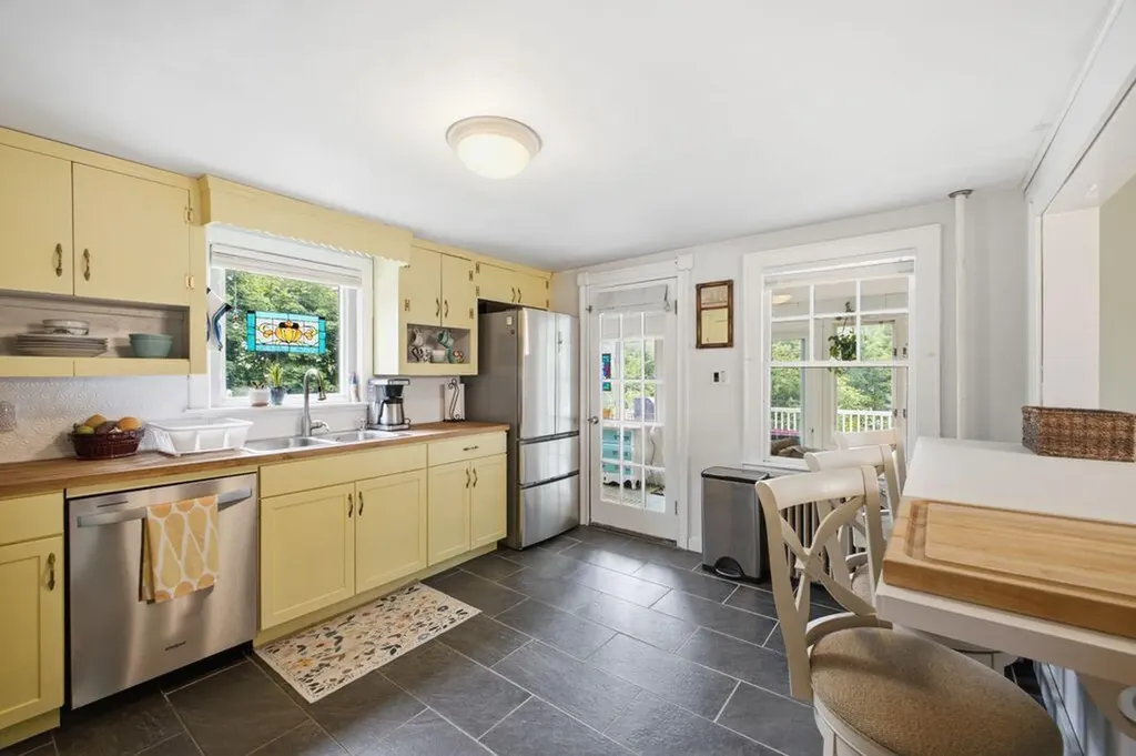 187 Pierce Street Westbrook ME 04092