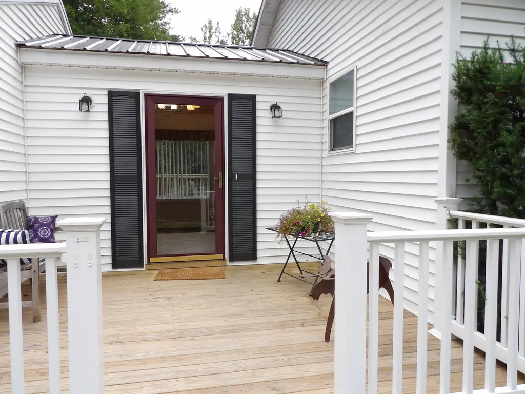 234 Cleve Tripp Road Poland ME 04274