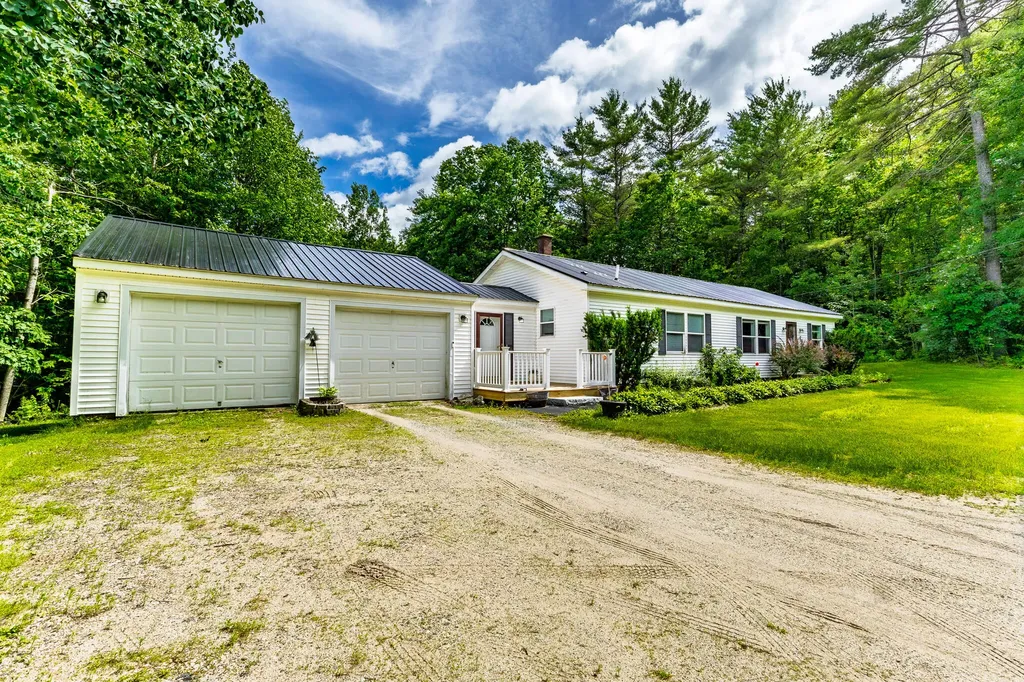 234 Cleve Tripp Road Poland ME 04274