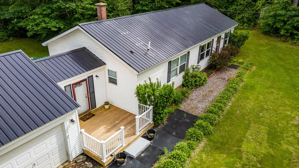 234 Cleve Tripp Road Poland ME 04274