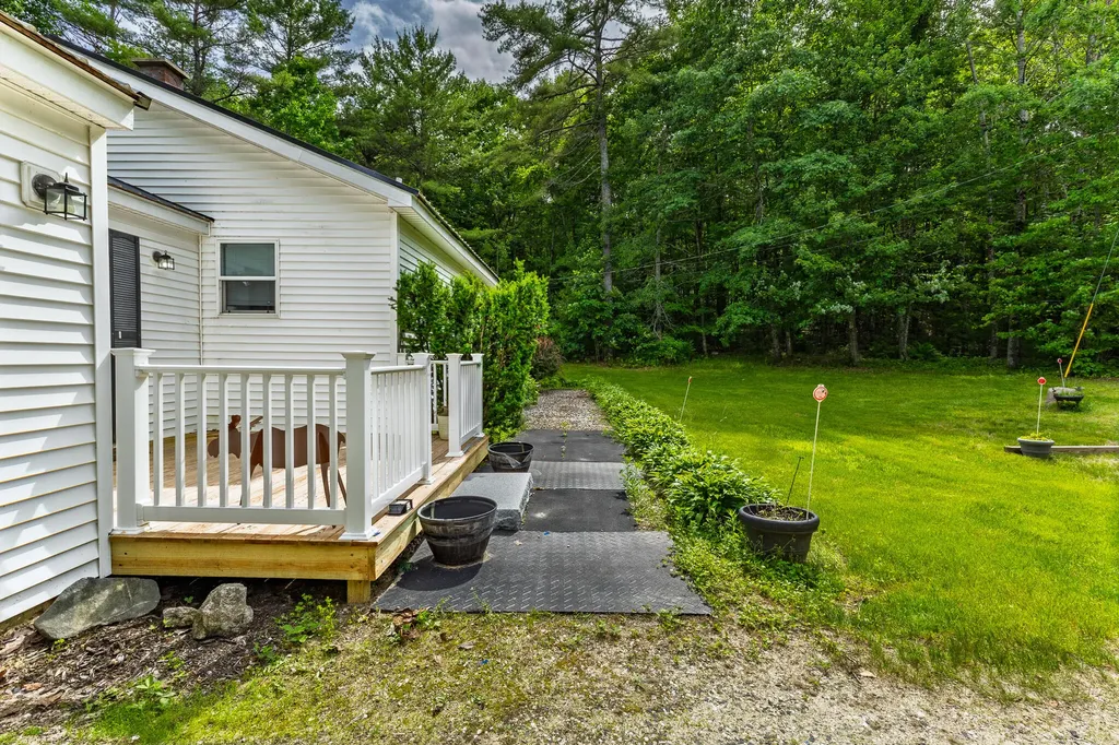 234 Cleve Tripp Road Poland ME 04274
