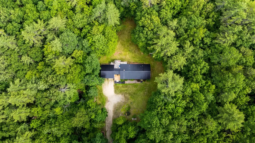234 Cleve Tripp Road Poland ME 04274