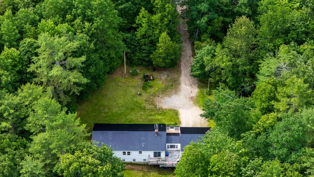 234 Cleve Tripp Road Poland ME 04274