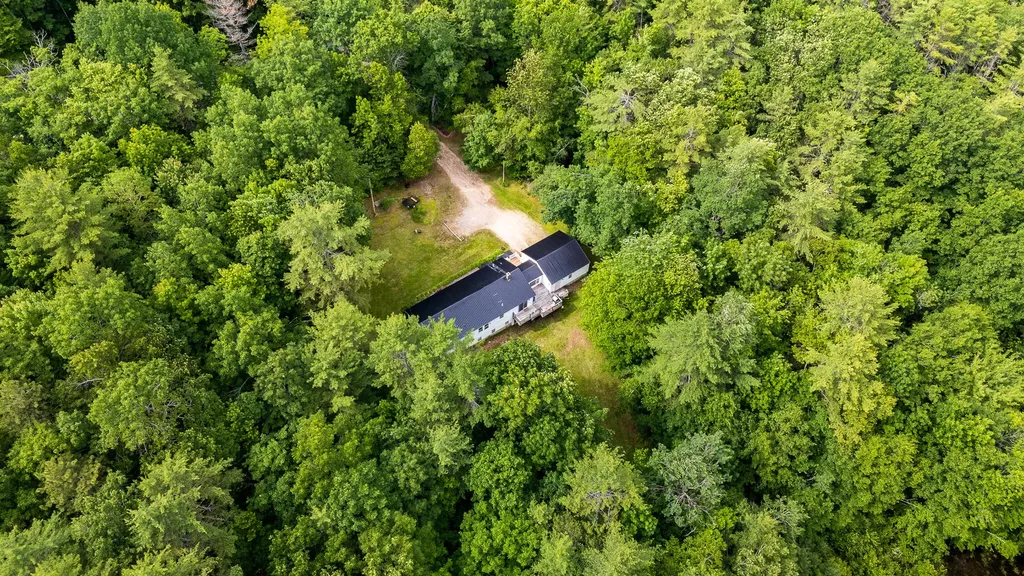 234 Cleve Tripp Road Poland ME 04274