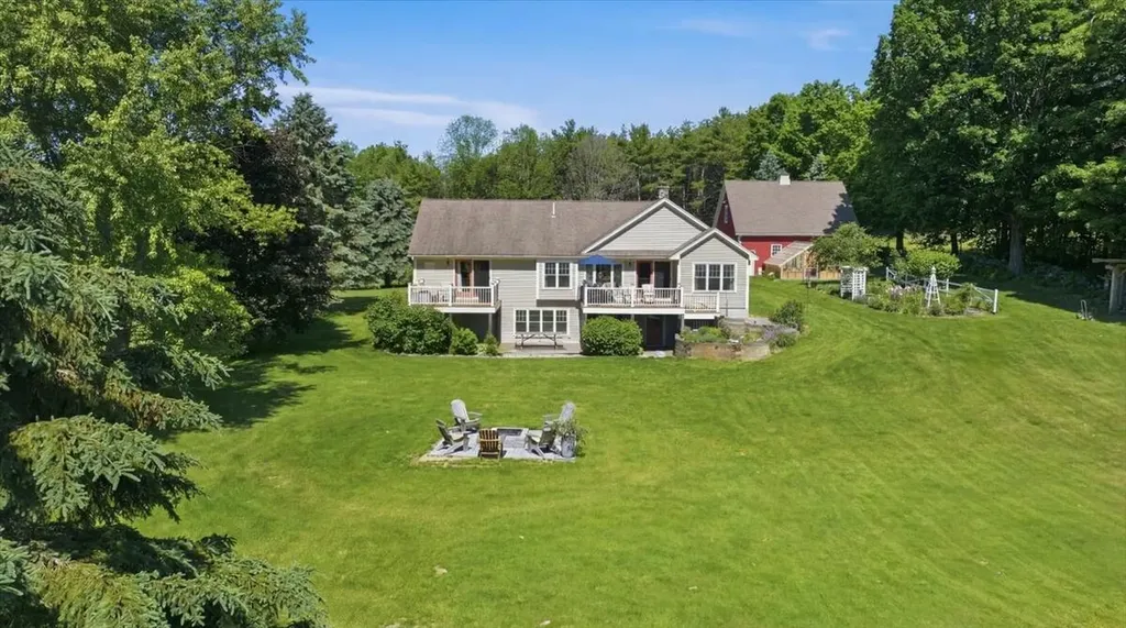 641 N Parish Road N Turner ME 04282