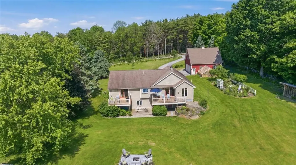 641 N Parish Road N Turner ME 04282
