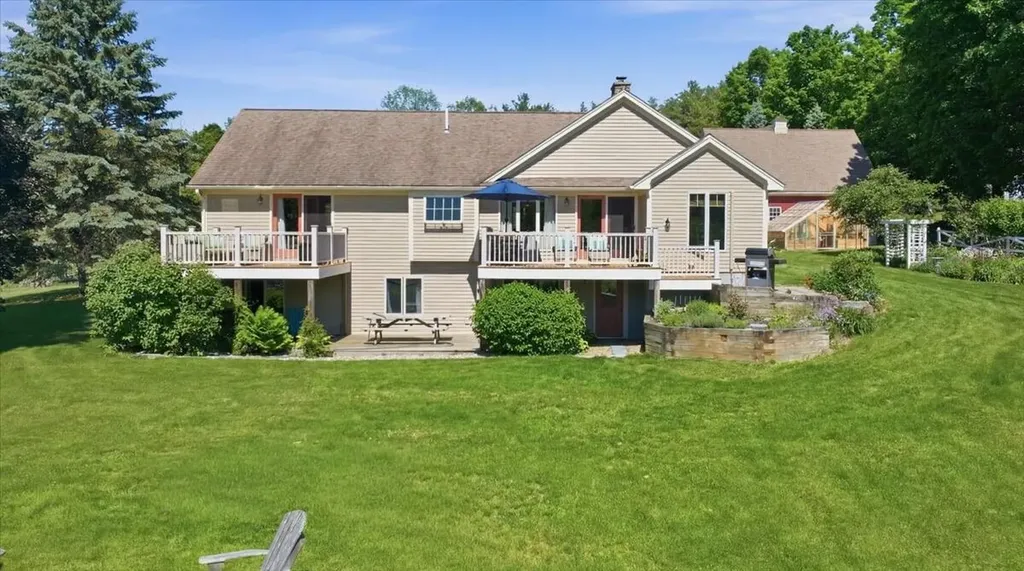641 N Parish Road N Turner ME 04282