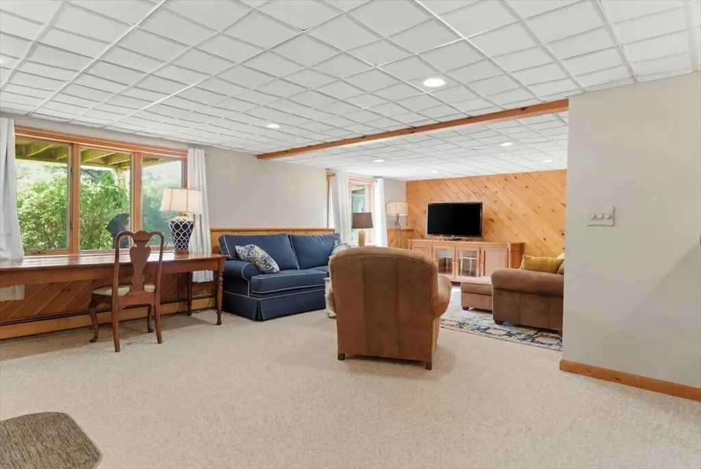 641 N Parish Road N Turner ME 04282