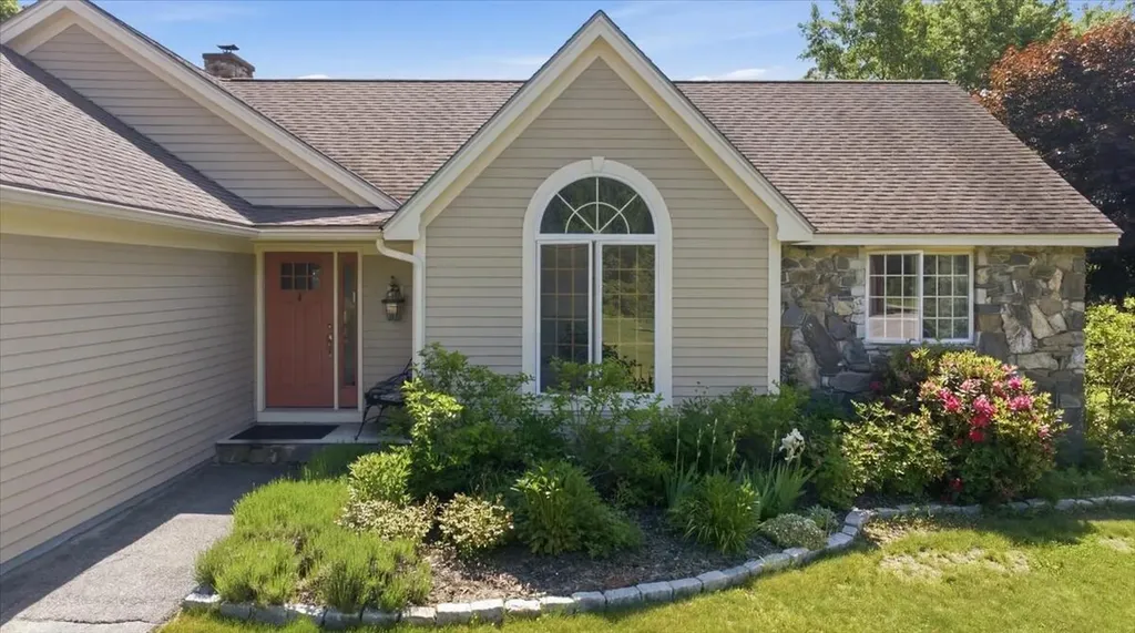 641 N Parish Road N Turner ME 04282