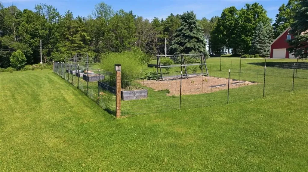 641 N Parish Road N Turner ME 04282