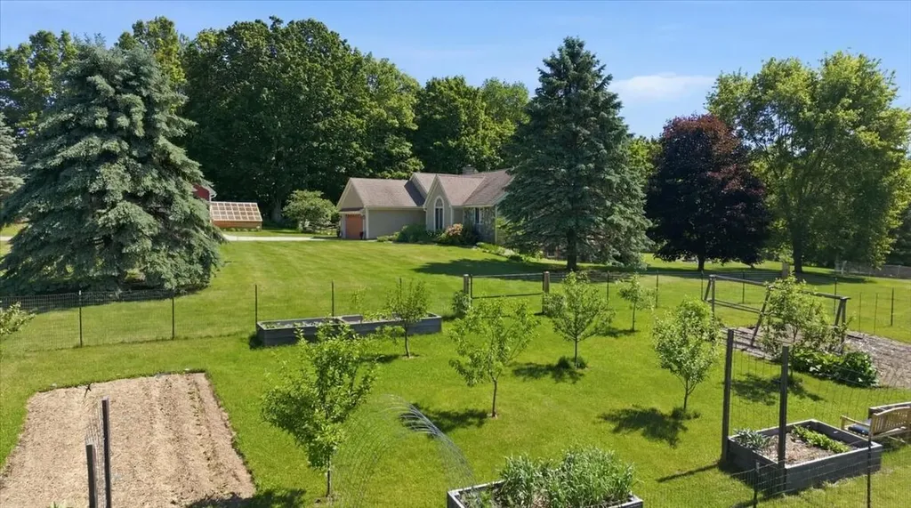 641 N Parish Road N Turner ME 04282