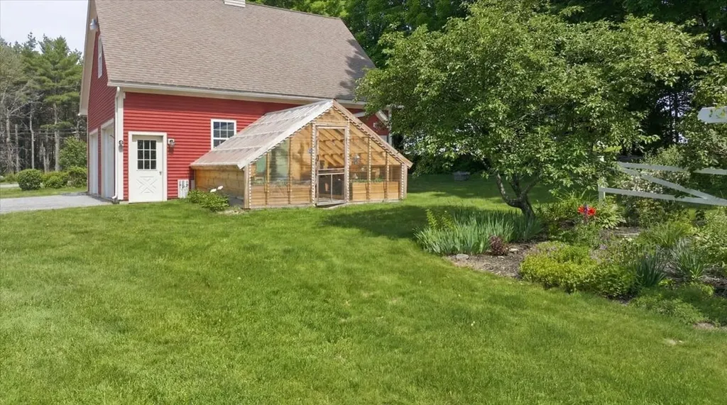 641 N Parish Road N Turner ME 04282