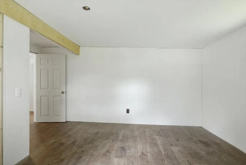 182 Manley Road Auburn ME 04210