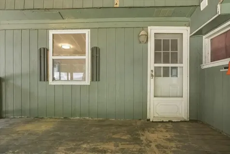 182 Manley Road Auburn ME 04210