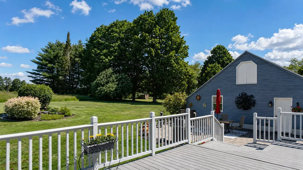 42 Rust Road Gorham ME 04038