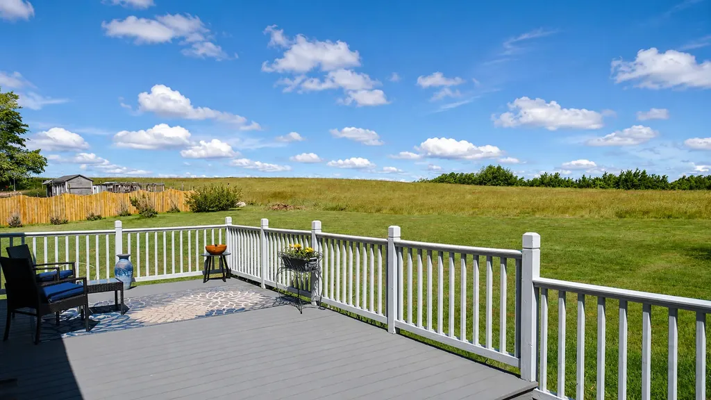 42 Rust Road Gorham ME 04038