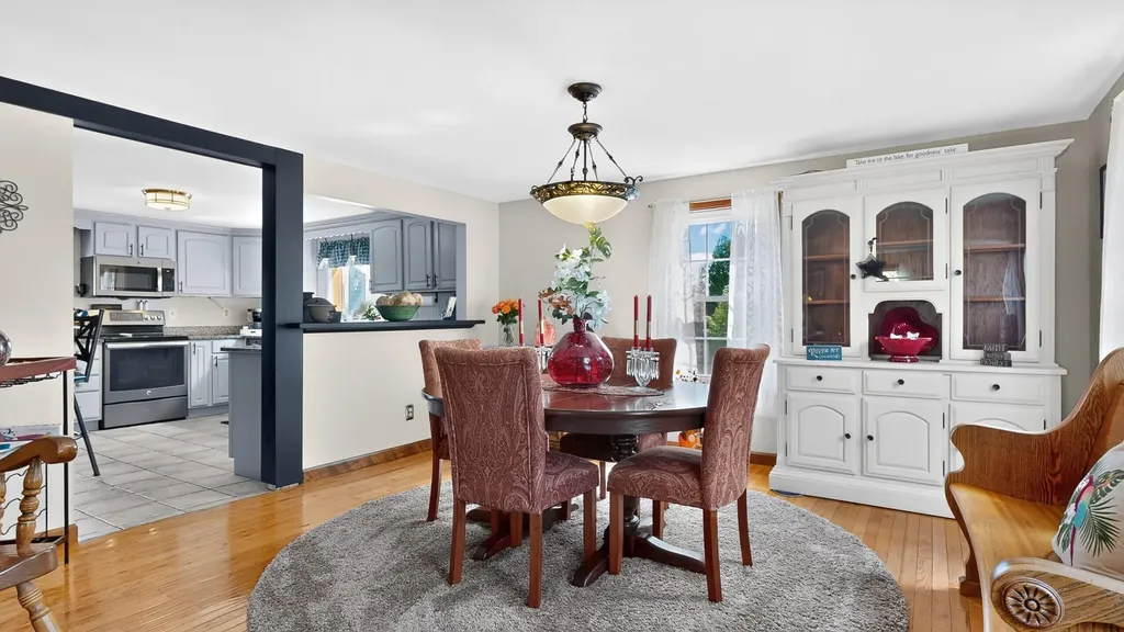 42 Rust Road Gorham ME 04038