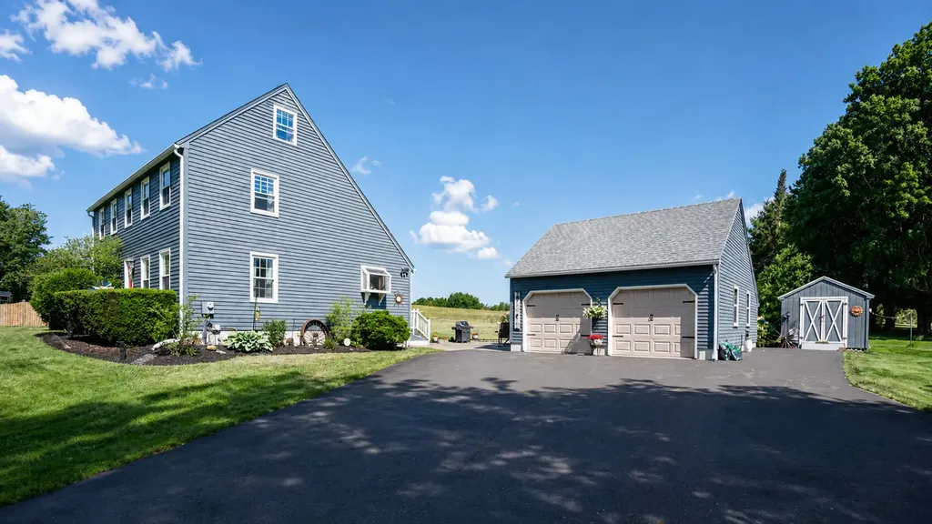 42 Rust Road Gorham ME 04038
