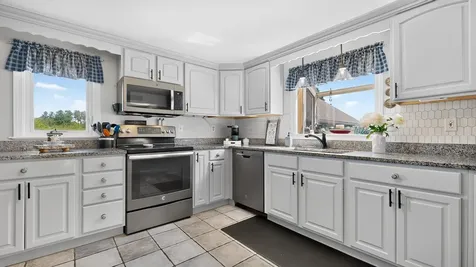 42 Rust Road Gorham ME 04038