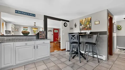 42 Rust Road Gorham ME 04038