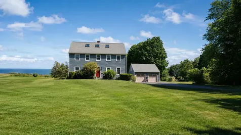 42 Rust Road Gorham ME 04038